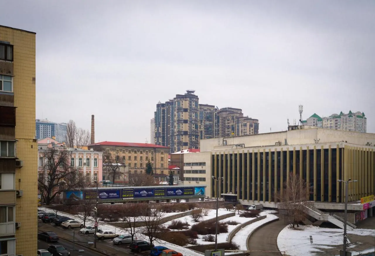112 Вулиця Велика Васильківська 키예프